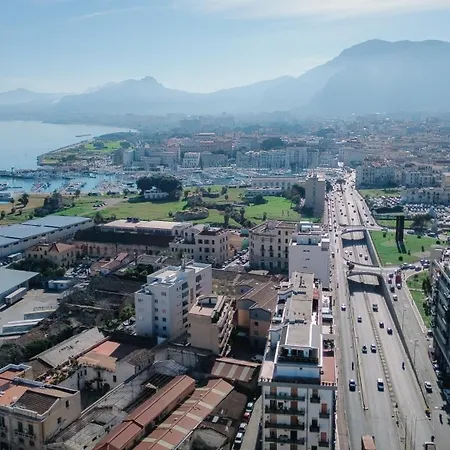 Harbour Front - Luxury 3* Palermo