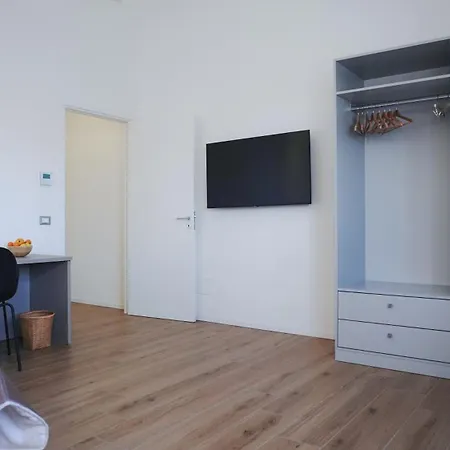 Harbour Front - Luxury 3* Palermo